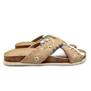 Free People Wildflower Crossband Sandal Embroidered Floral Natural Wash Size 9.5
